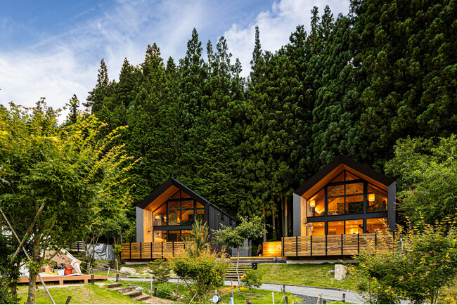 日本一の星空を満喫する阿智村のグランピング施設【mokki STARDUST GLAMPING achi village】に、スイートヴィラ＆プレミアムBBQが新登場。