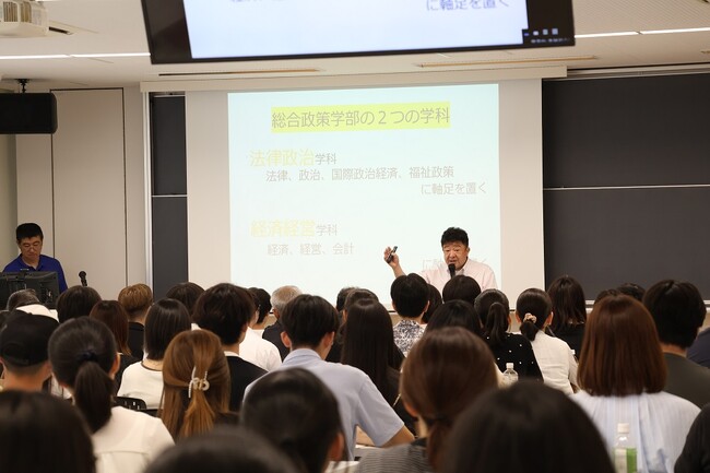 8月23日(土) 杏林大学 総合政策学部・外国語学部オープンキャンパス開催