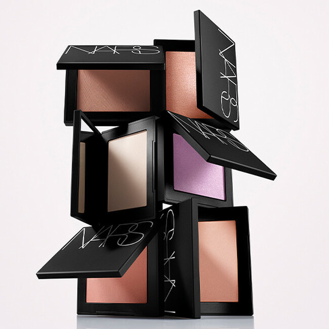 【NARS】2024年にフルリニューアルしたブラッシュ Nからアジア限定の新シェード7色が新登場。本日ついに発売