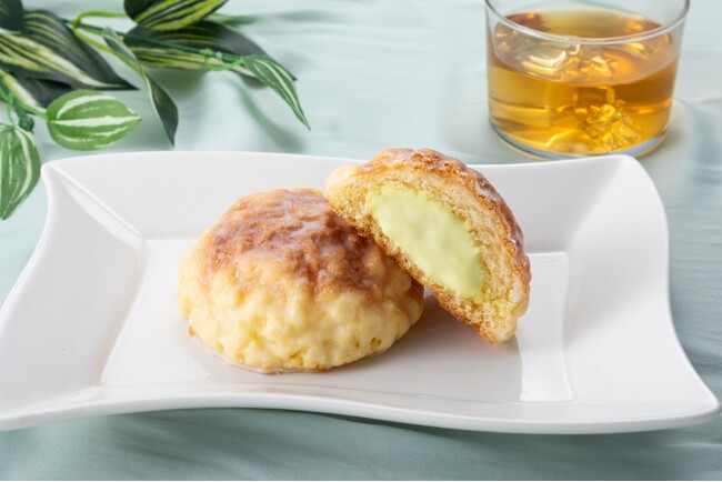 【ファミリーマートコラボ】大好評メロンパンの第2弾「冷やして食べる くりーむメロンパン 静岡クラウンメロン」8月12日（火）に新登場