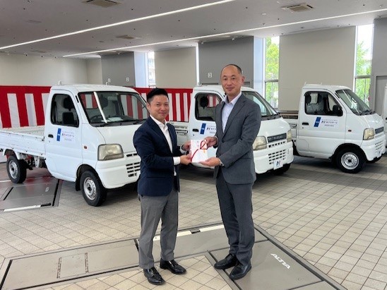 ネクステージ、西日本昴自動車工科大学校へ軽トラック５台を寄贈～未来の整備士の実習機会を支援～