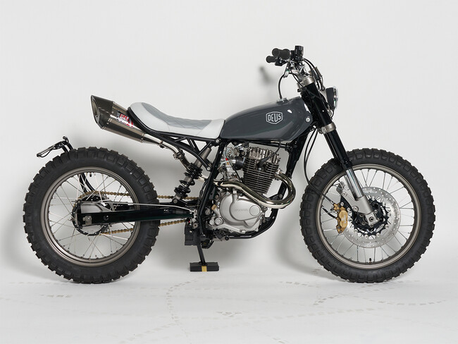 【デウス最新カスタムバイクSKOLL】
