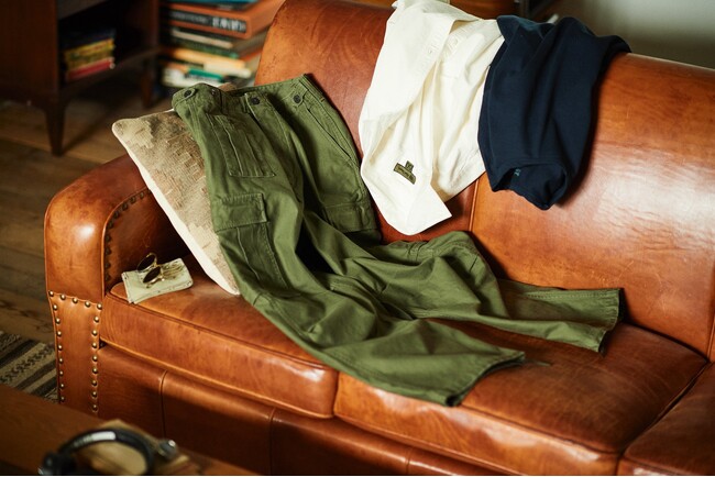 ナイジェル・ケーボンの絶対的定番【ARMY CARGO PANTS】をワードローブに必ず備えたい理由