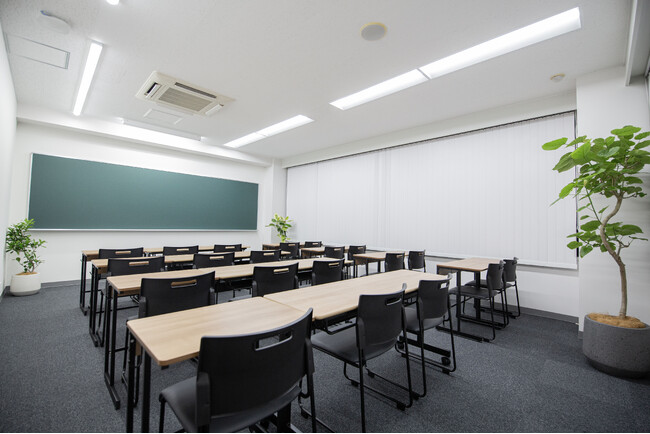 最難関大学受験専門塾「厚胤塾」が8月11日に福岡校を移転！移転に伴い中学生講座を新規開講！