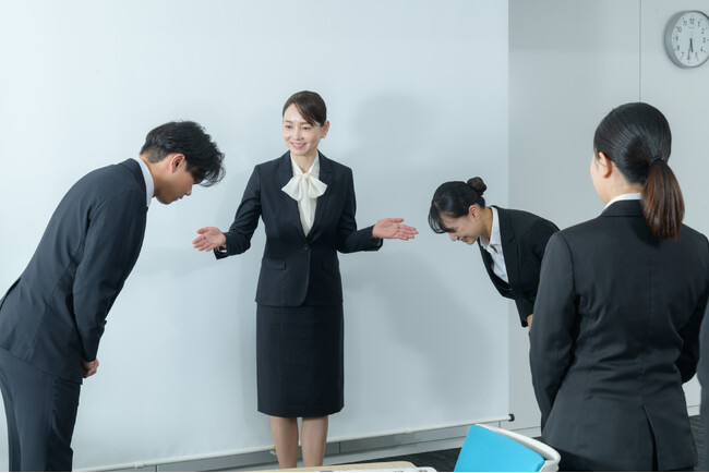 【9/19 東京・オンライン開催】Z世代の強みを引き出す！ANA流 新入社員育成プログラムまるっと解説！