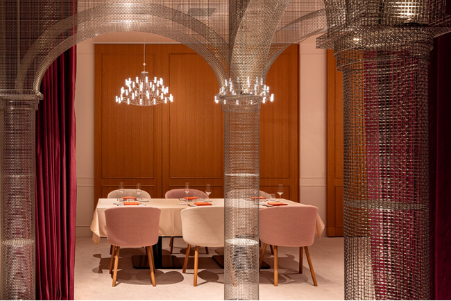 神戸・旧居留地、音を手がかりに感覚をひらくフレンチレストラン『onomatope』9/1（月）オープン