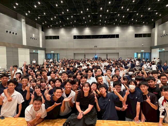 地方のZ世代300人がSNS戦略を体験！EmpaC代表 松山真衣が講師として登壇