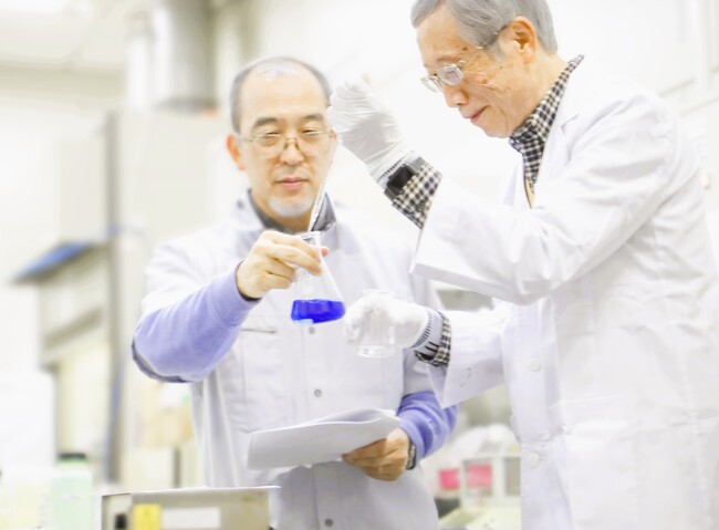 ポリフェノール“次世代新色素”が特許取得！!【SUNAの染毛革命】