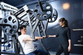 パーソナルトレーナー パーソナルトレーナー