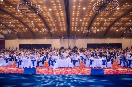 SotaTekの全従業員と来賓