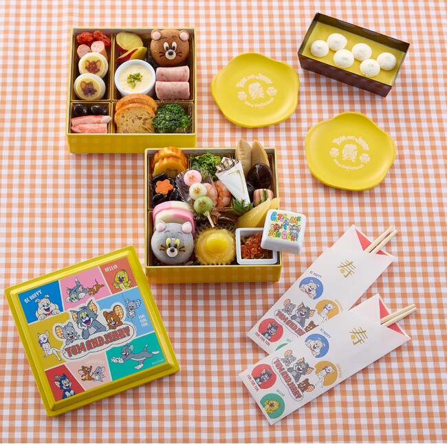 ご好評につき今年で4年目！大人気おせちが今年も発売決定！ トムジェリの仲間が大集合したポップなデザインおせち・二段重「トムとジェリー」8月25日（月）からベルメゾンネットで予約販売開始