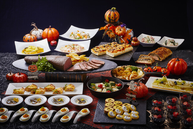 【ロイヤルパークホテル】仮装で嬉しい特典も！ハロウィンディナーブッフェなど「ハロウィンフェア」10月限定開催。