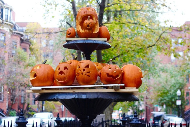 2025年のハロウィンシーズンを彩る個性豊かな催しがアメリカ各地で今秋開催