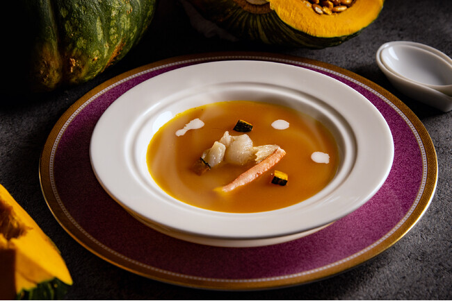 【秋の贅沢ランチ】鮑や黒豚に、ポルチーニ茸や秋野菜など旬の食材を匠の技で仕立てた珠玉のランチコースが、梅田スカイビル39階「中国料理 燦宮」に期間限定で登場！
