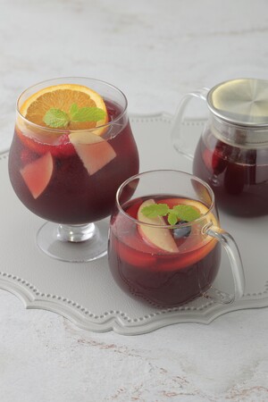 【MOS】秋にぴったりのフルーツティーが新登場！マザーリーフで「6種果実が香る サングリアフルーツティー」販売