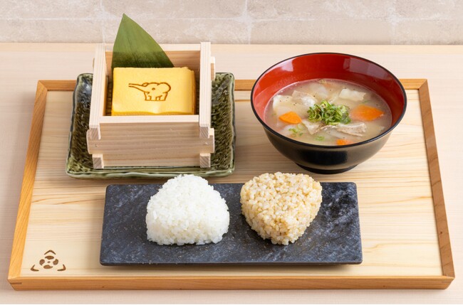 大阪・京橋の商業施設「コムズガーデン」に「象印銀白おにぎり 京橋店」9月1日（月）オープン