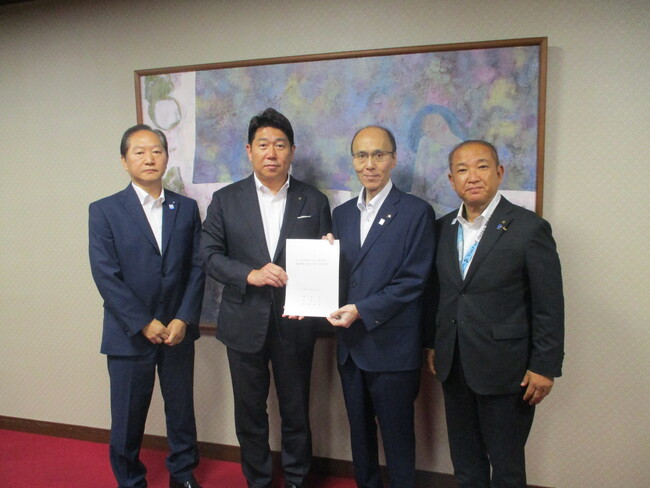 法人県民税及び法人事業税の超過課税の延長について３指定都市合同で神奈川県に対し緊急要請を行いました