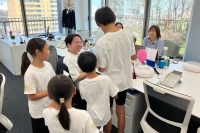 子どもたちが「なんでもお助け課」として社員を元気にサポート！トーシンパートナーズが、社員の家族をオフィスに招く「ファミリーデー」を吉祥寺本社にて開催