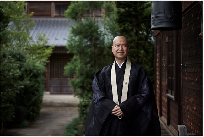 「塩沼亮潤大阿闍梨基金 ～ともに寄り添うプラットフォーム～」が子どもや困窮者を支援する団体へ資金支援。本日8月29日より公募開始！