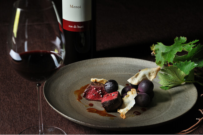 【リゾナーレ】秋の森を、旅するように味わう。大自然の恵みを凝縮した秋限定のディナーコースを提供開始