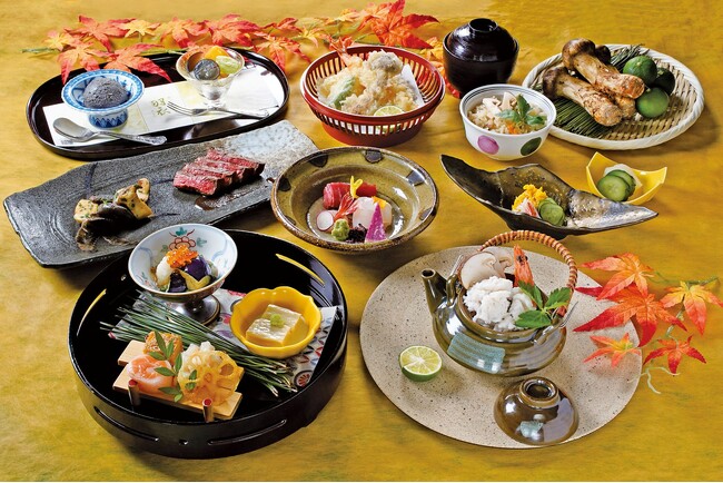 【明治記念館】“松茸づくしのメニューをご紹介！”　館内レストラン「羽衣」の職人が手掛ける天麩羅や国産牛ステーキの鉄板焼とともに秋の美食を五感でご堪能ください