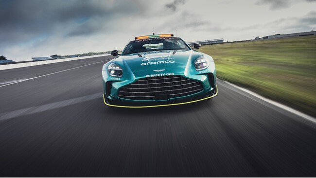 アストンマーティン新型Vantage S、F1のFIAセーフティカーに