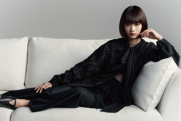 スタンダードを昇華し続ける 『２３区』　俳優・見上愛さんを新アンバサダーに起用