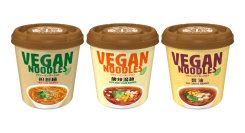 ヴィーガンヌードル発売10周年！麺がさらにおいしく＆賞味期限延長でパワーアップ　「担担麺」「酸辣湯麺」「醤油」2025年9月15日(月)リニューアル発売＆3大キャンペーン