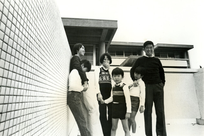 豪放磊落な父・慎太郎、男たちを海よりも広い愛で包んだ母・典子――華麗なる一族「石原家」の特別な日々がいま明かされる。リレー・エッセイ『石原家の兄弟』10月16日刊行決定！