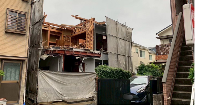 タミヤホーム、足立区西新井の“訳あり物件”を解体完了！～複雑な隣地境界と狭小空間での安全施工を実現、土地再生へ前進～