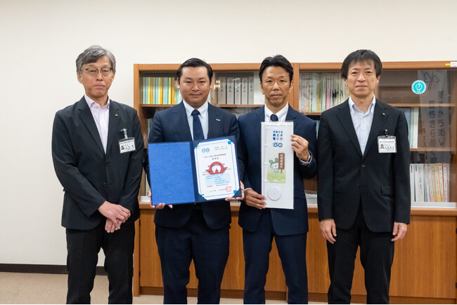 富士商株式会社、再生可能エネルギー100％達成で「やまぐち再エネ電力利用事業所」に認定