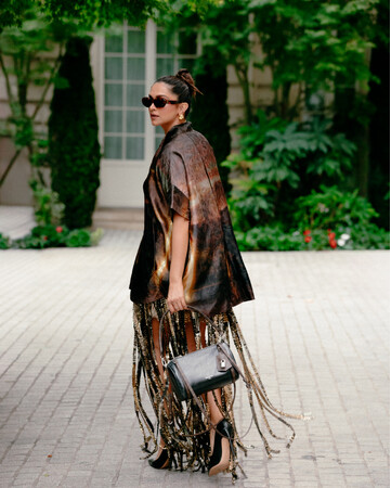 【ルイ・ヴィトン】ディーピカー・パードゥコーン、LVMHプライズ2025にルイ・ヴィトンを着用