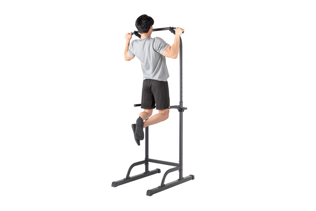 多様な動作で宅トレ充実 シンプルなのに安定感ある懸垂マシン