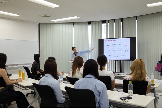 元祖『ギャル校』BLEA学園が世界セクシュアルヘルスデーに合わせて性とからだについての座談会を実施
