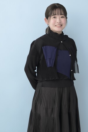 短歌から小説まで、言葉と心を通わせてきた注目の書き手・くどうれいんさんによるエッセイ集『もうしばらくは早歩き』、11月27日（木）発売決定！