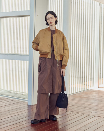 Manhattan Portage BLACK LABEL × D-VEC