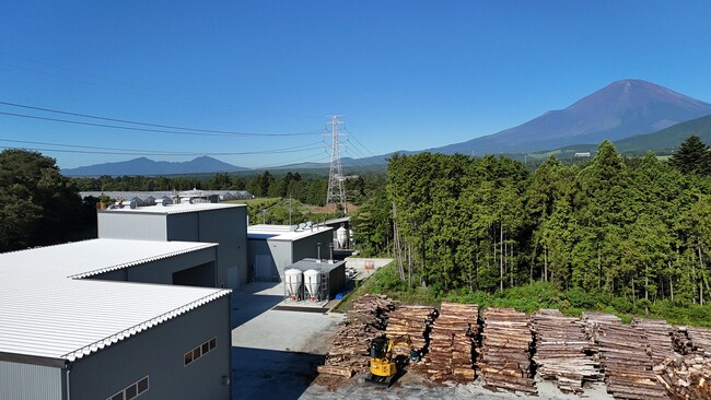 静岡県小山町の木質ペレット製造/木質バイオマス熱電併給施設が運転開始
