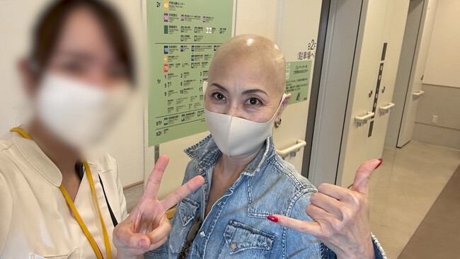 すい臓がんによる1年半の余命宣告、土屋アンナ67歳マネージャー母との母娘の絆に密着 土屋アンナ「ナヨナヨしてないで引っ張らなきゃ」｜『ダマってられない女たち season2』#1