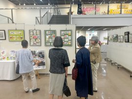 【第6回 アートの発表会の様子(1)】※2024(令和6)年10月2日(水)～6日(日)、於：神奈川県民ホール
