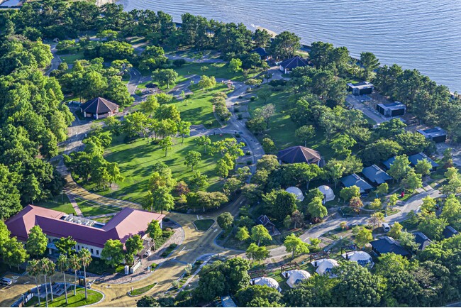 【2025年10月オープン】“甲子園約2個分”の広大な敷地を誇る、兵庫・赤穂海浜公園オートキャンプ場内に「赤穂シーサイドパークグランピング」が誕生。全日30％OFFの開業記念キャンペーン実施中！