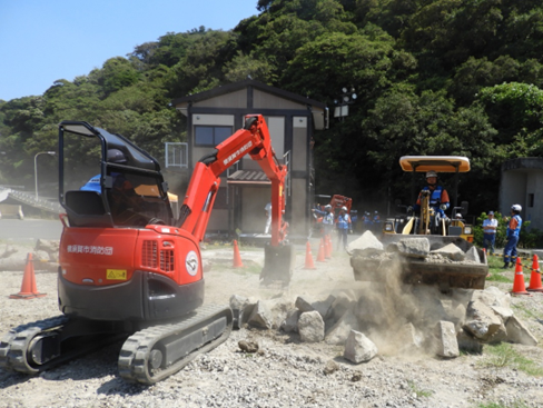 二つの土砂災害機動部隊が地域を守る安全・安心の合同訓練～消防力を集結し、土砂災害から市民の命と暮らしを守る～