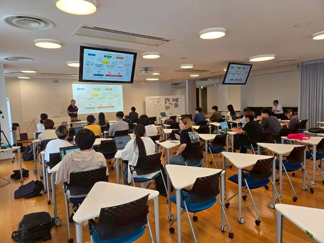 桃山学院大学ビジネスデザイン学部 × 産学連携プロジェクト ― Z世代20名による「コーヒー」を題材とした新ビジネス創出発表会を開催