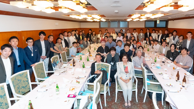 創立10周年記念チャリティ企画の集大成、90名満席で大盛況～経営者・事業主90%参加でビジネス交流と社会貢献が融合