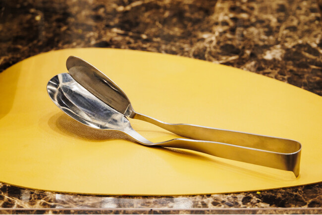 「MTスマートサービングスプーン」が料理の取り分けのイライラを解決