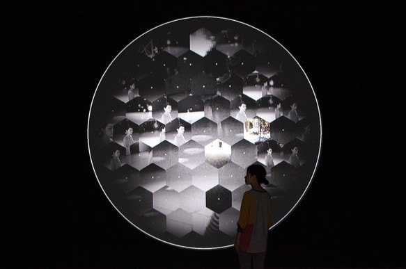 NTTインターコミュニケーション・センター [ICC]　2025年度企画展 「知覚の大霊廟をめざして--三上晴子(みかみせいこ)のインタラクティヴ・インスタレーション」の開催について