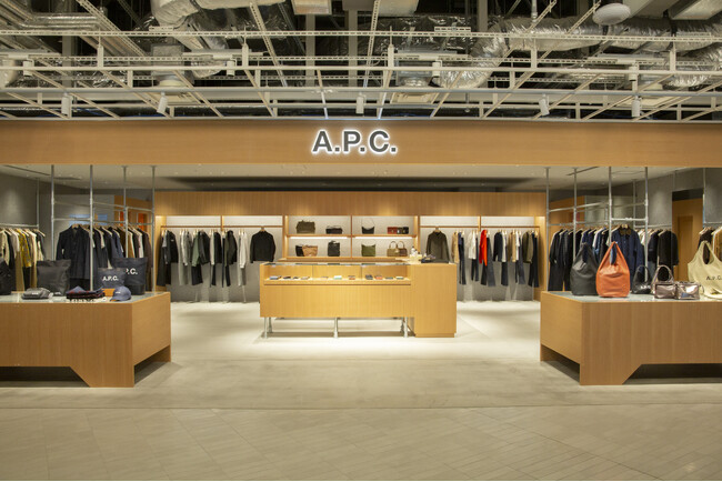 ＜A.P.C.＞2025年9月12日(金) A.P.C. NEWoMan TAKANAWAオープン