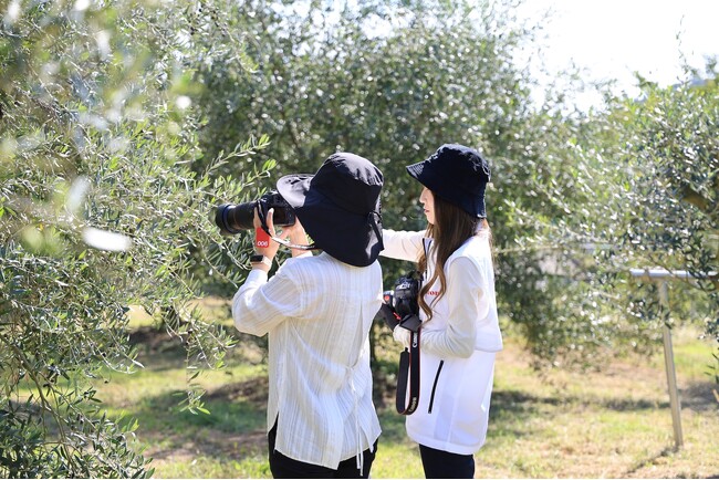 今年も旬の国東のオリーブ畑で“撮って・味わう”秋の一日！「大分キヤノン写真教室 in 国東クリーブガーデン」10/18(土)開催