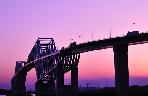 【JAF釧路】ヘッドライト点灯は「日没30分前」からがおすすめ！