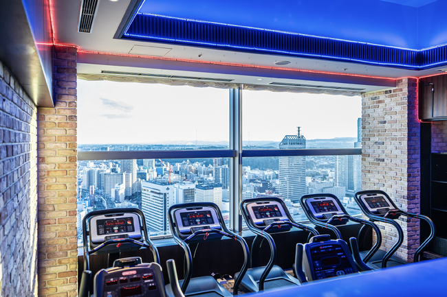 高さ145m、絶景の31階　アッティーボジム、「日本一高層階のフィットネスジム」として認定！（仙台市）