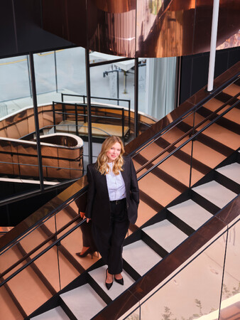 【ルイ・ヴィトン】レア・セドゥ、大阪・関西万博にてルイ・ヴィトンを着用